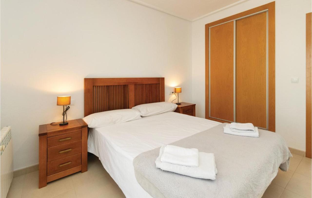 2 Bedroom Amazing Apartment In Roldan Los Tomases Kültér fotó