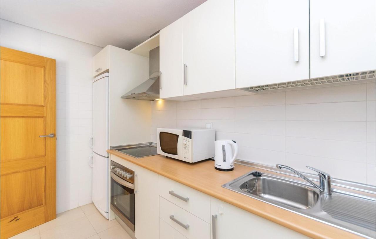 2 Bedroom Amazing Apartment In Roldan Los Tomases Kültér fotó
